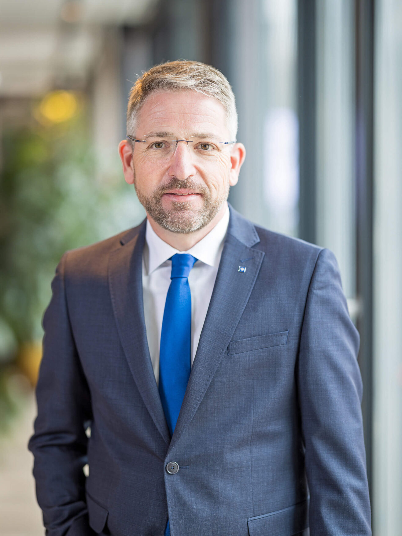 Portrait von Mag. Alexander Weiß , Vorstandsvorsitzender in der Hypo Tirol Bank, Standort Vorstand