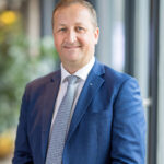 Portrait von DI (FH) Andreas Stadler M.B.A, M.A., Vorstand Operations, IT & Digitalisierung in der Hypo Tirol Bank, Standort Vorstand